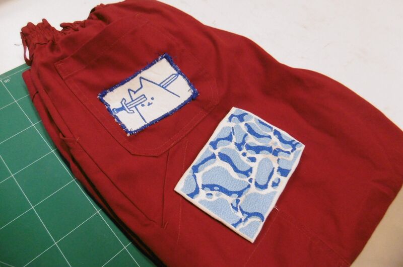 Bestand:Patches broek.jpeg